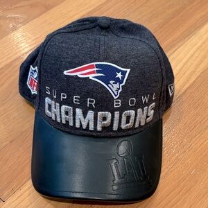 New Era Super Bowl Champions Cap - Dark Gray and Black